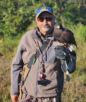 become an amateur training level falconer 